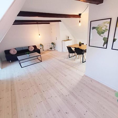 Large Double Room In The Center Of City Randers Luaran gambar